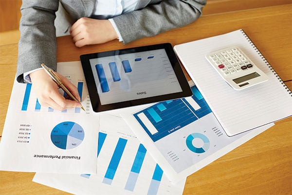 Fed cut rates to near zero