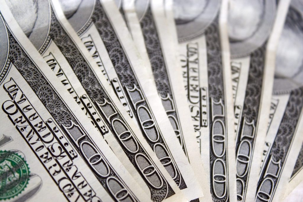 Companies choose invoice factoring because it provides fast access to working capital without traditional loans.